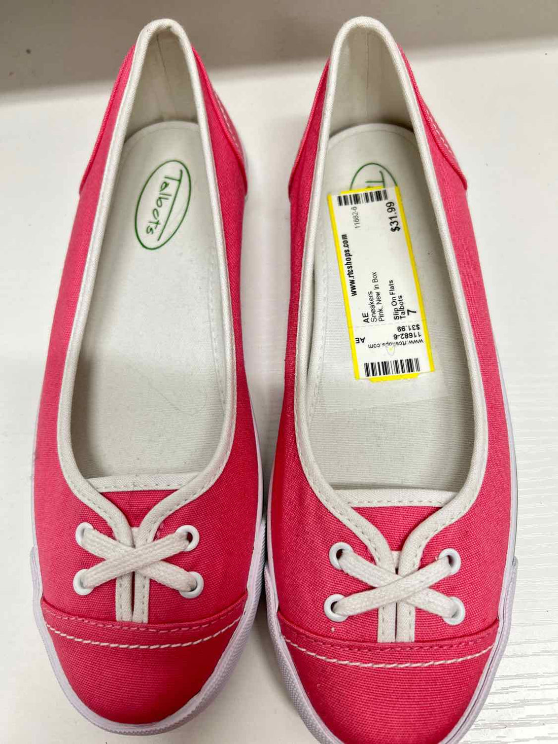 Talbots Women Size 7 Pink New In Box Sneakers