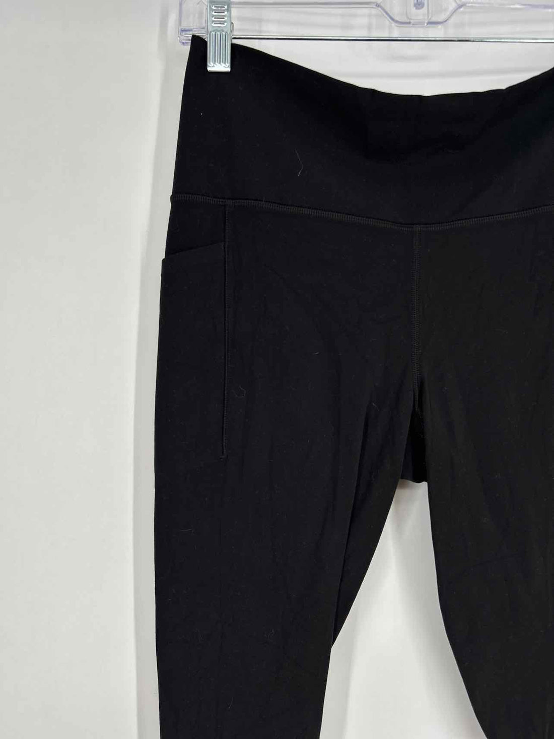 Athleta Size M Black Active Leggings