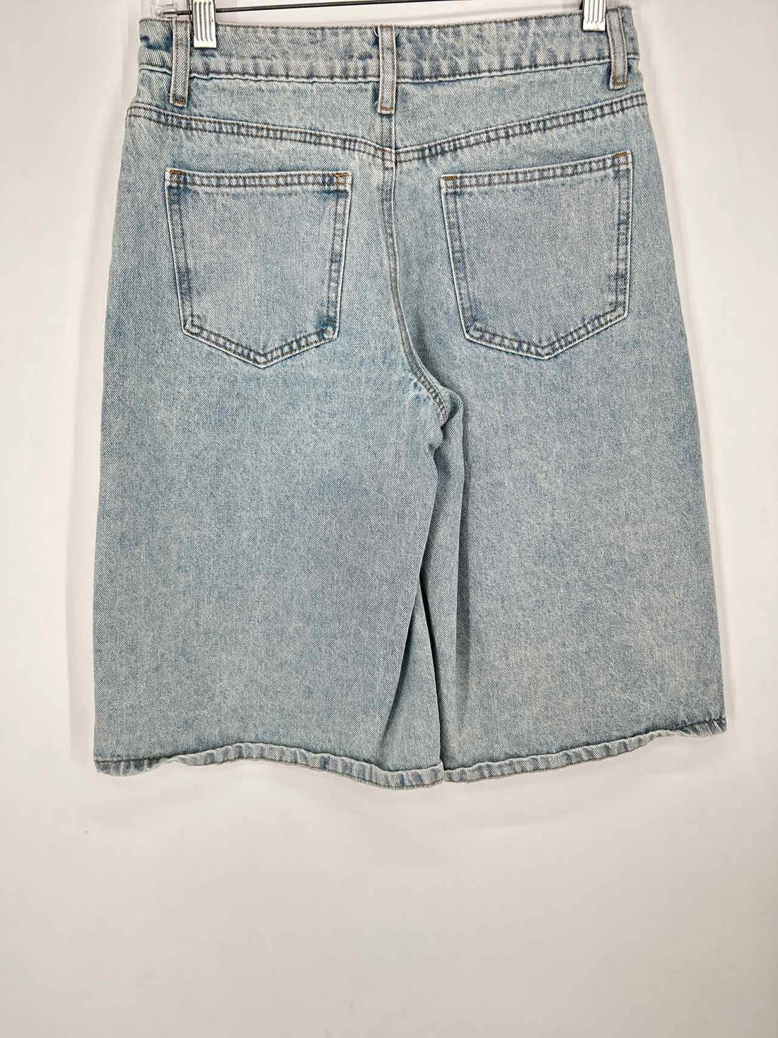 Edikted Size XS Denim Shorts