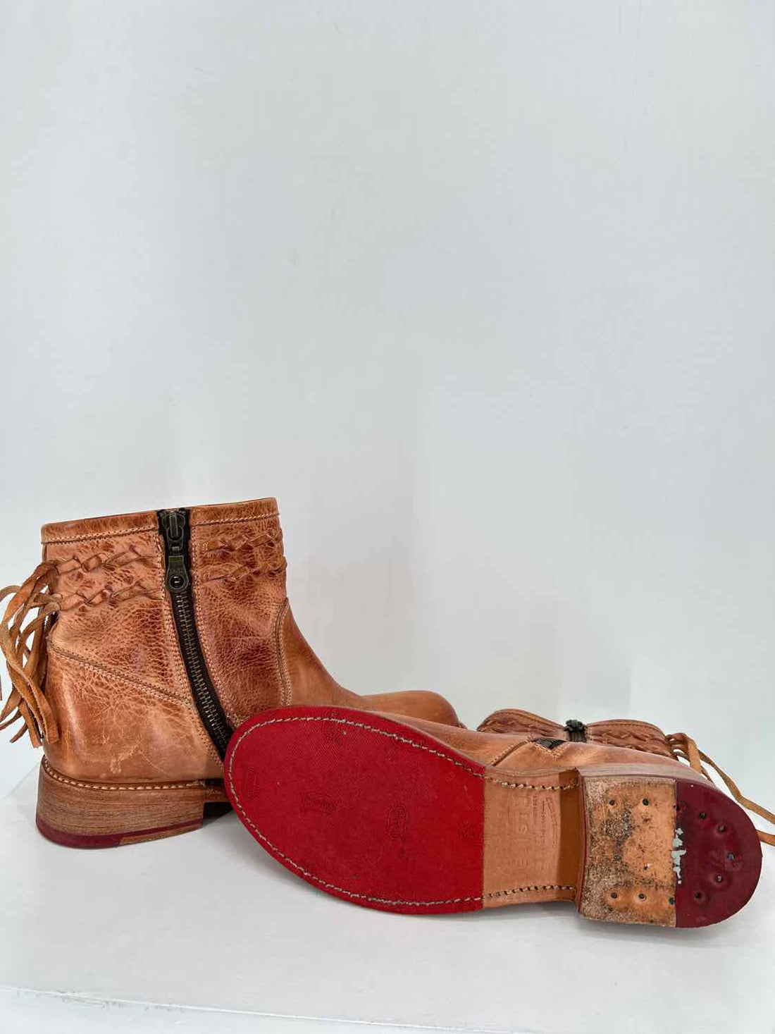 Bedstu Women Size 6 Tan Craven Ankle Boot