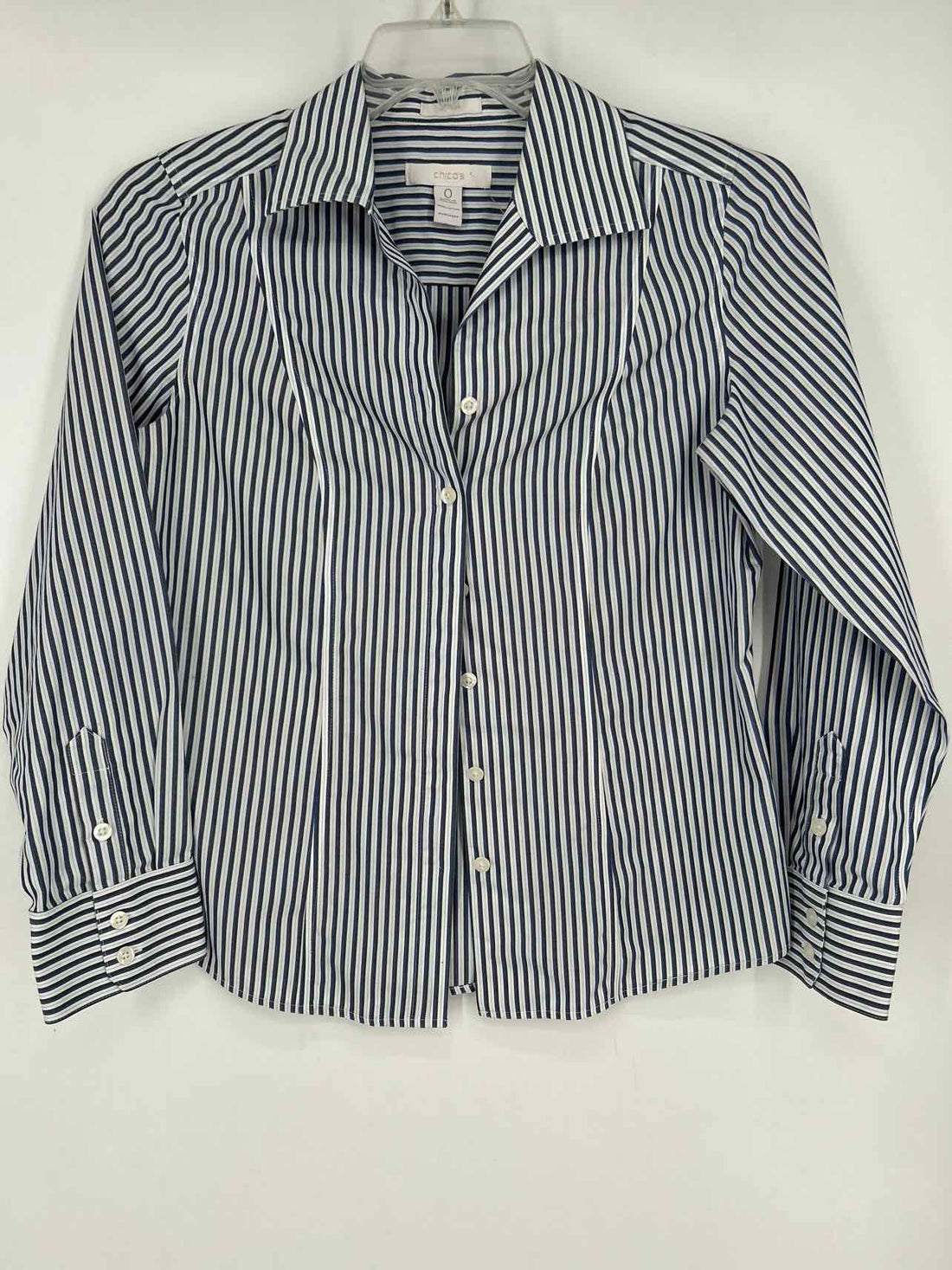 Chicos Size 0 (s) Blue & White Striped Long Sleeve