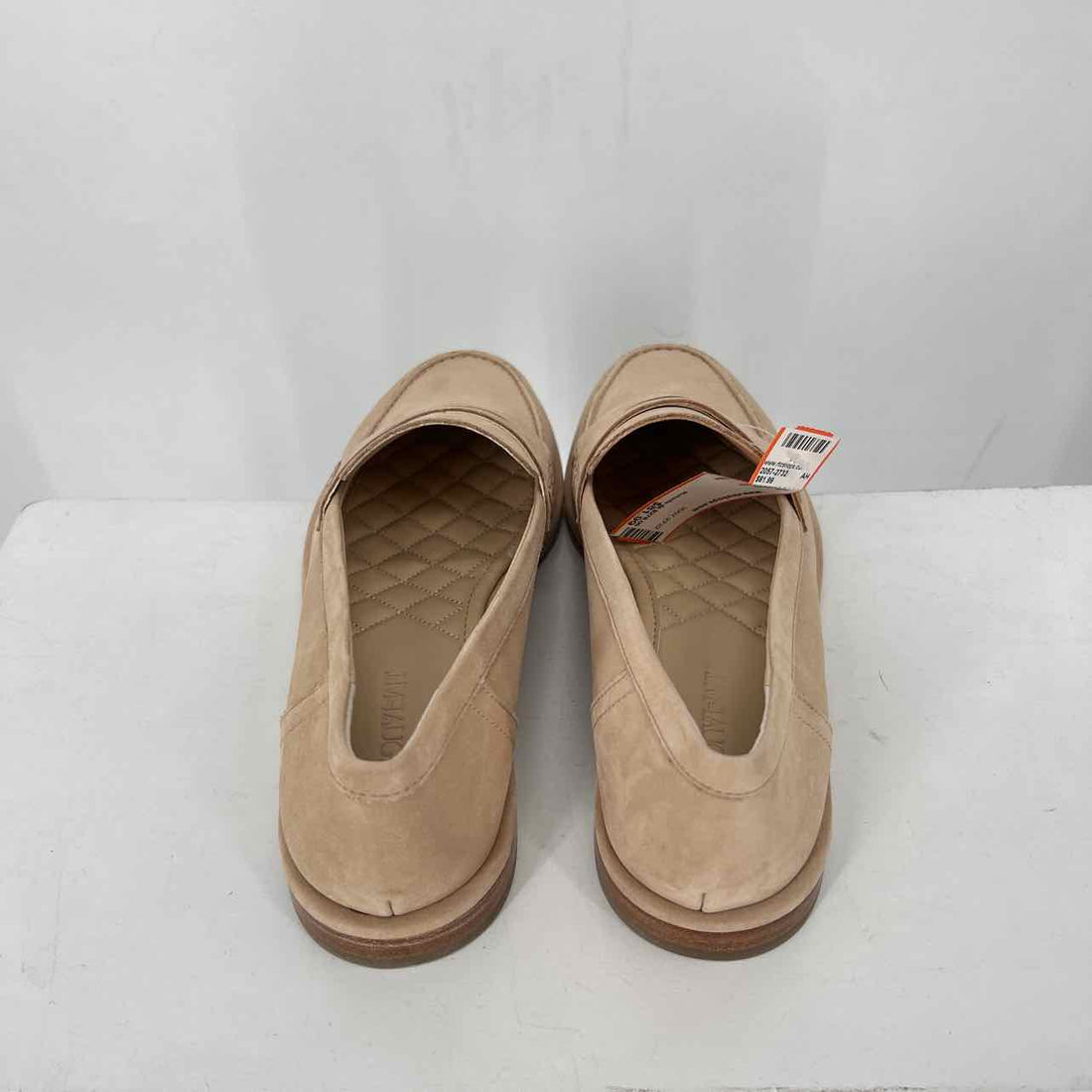 J McLaughlin Women Size 7.5 Beige New Loafers
