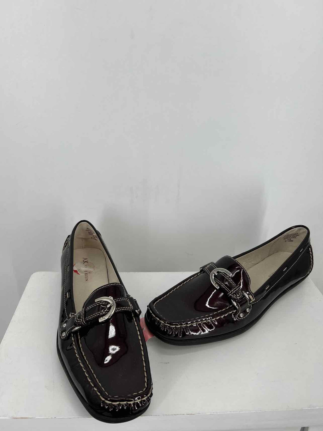 Anne Klein Women Size 9.5 Dark Burgandy Patent Leather Loafers