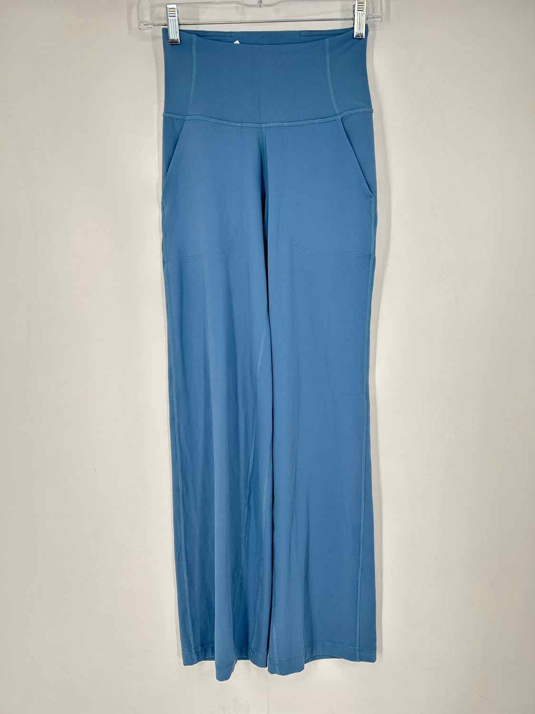 Lululemon Size 2 Light Blue Active Pants