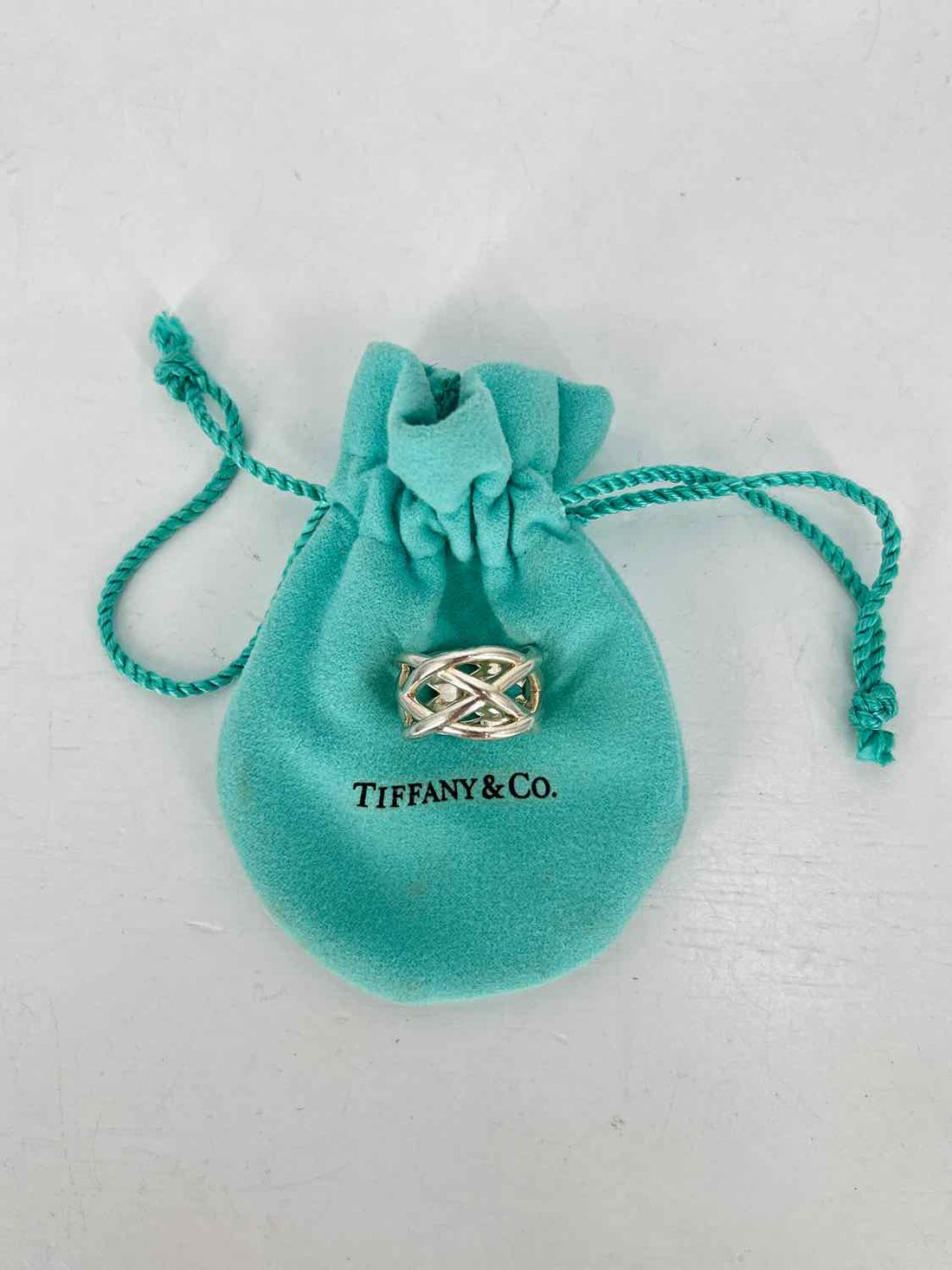 Tiffany & Co Celtic Knot Ring Size 6 Sterling Silver Silver Pre Owned LUXURY