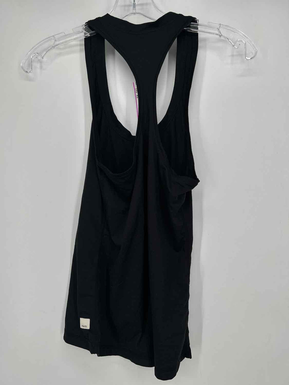 Vuori Size XS Black Sleeveless Active Tops