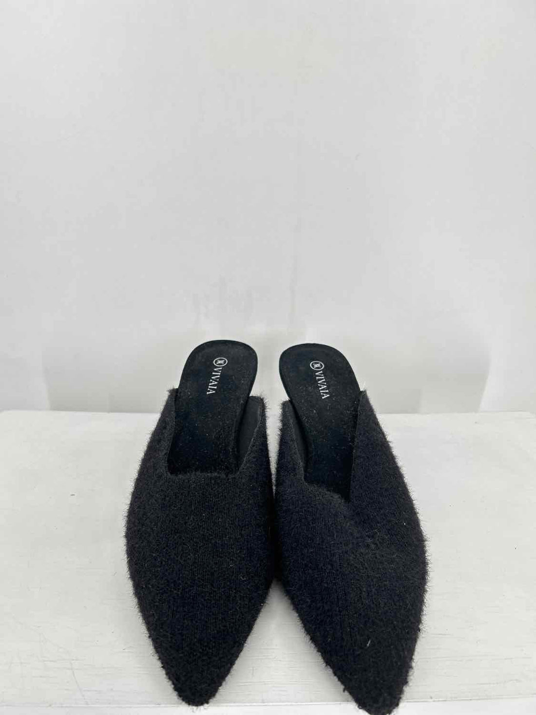Vivaia Women Size 38 Black Karen Pointy Mules