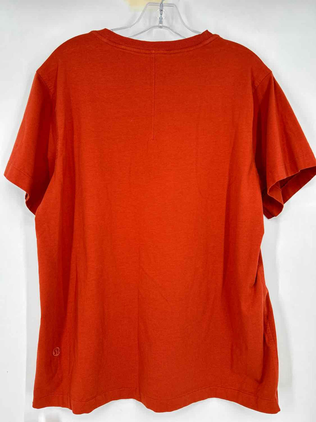 Lululemon Size L Rust Short Sleeve Active Tops