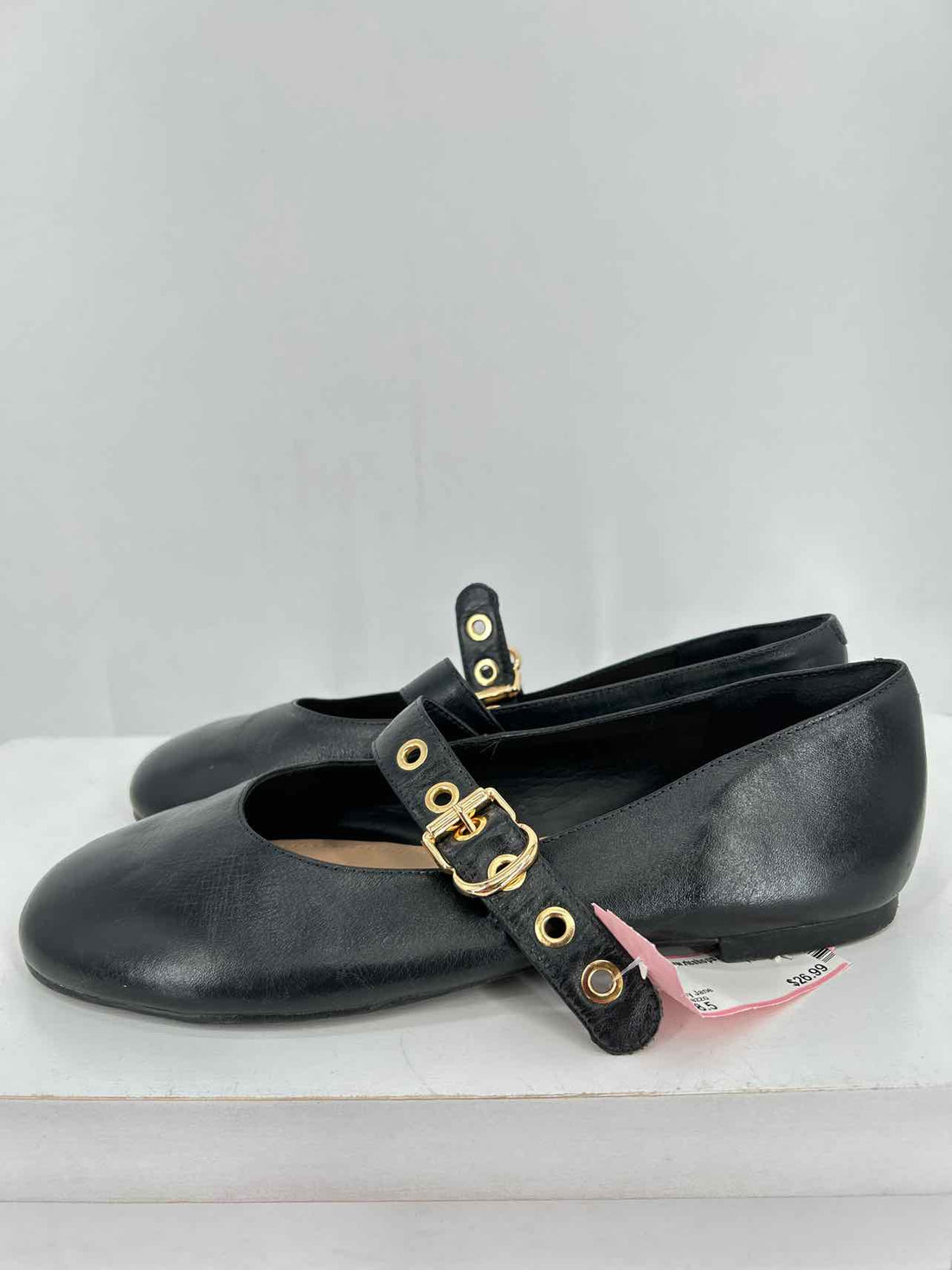 Arezzo Women Size 8.5 Black Flats