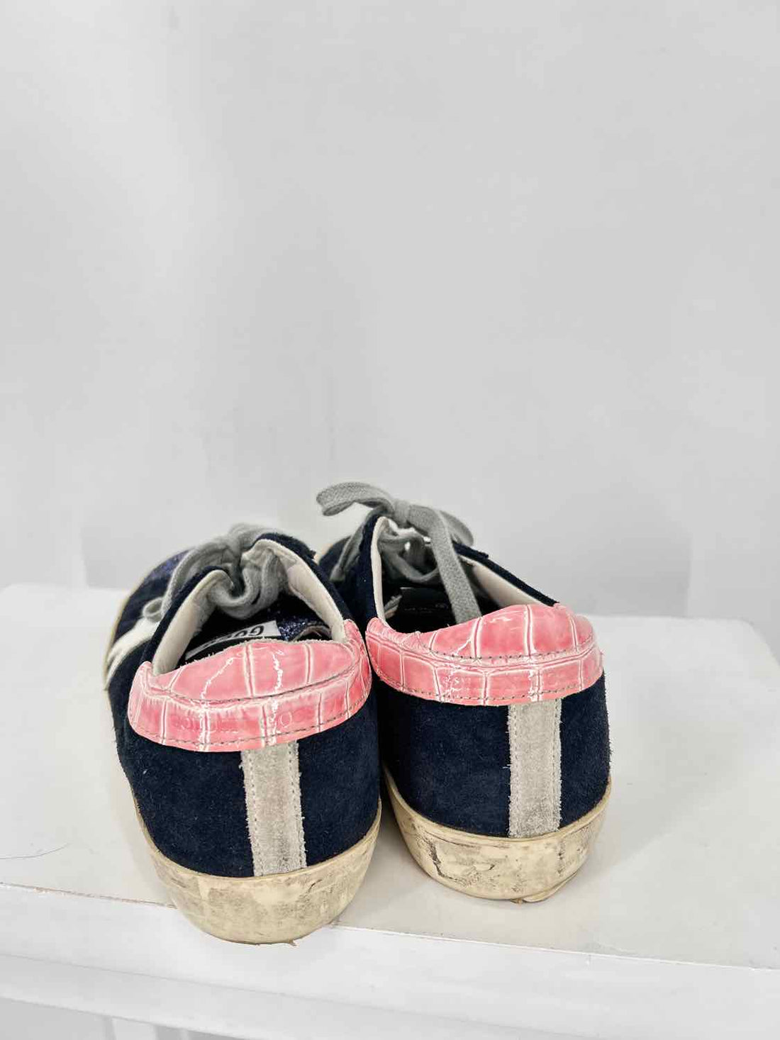 Golden Goose Women Size 38 Navy Sneakers