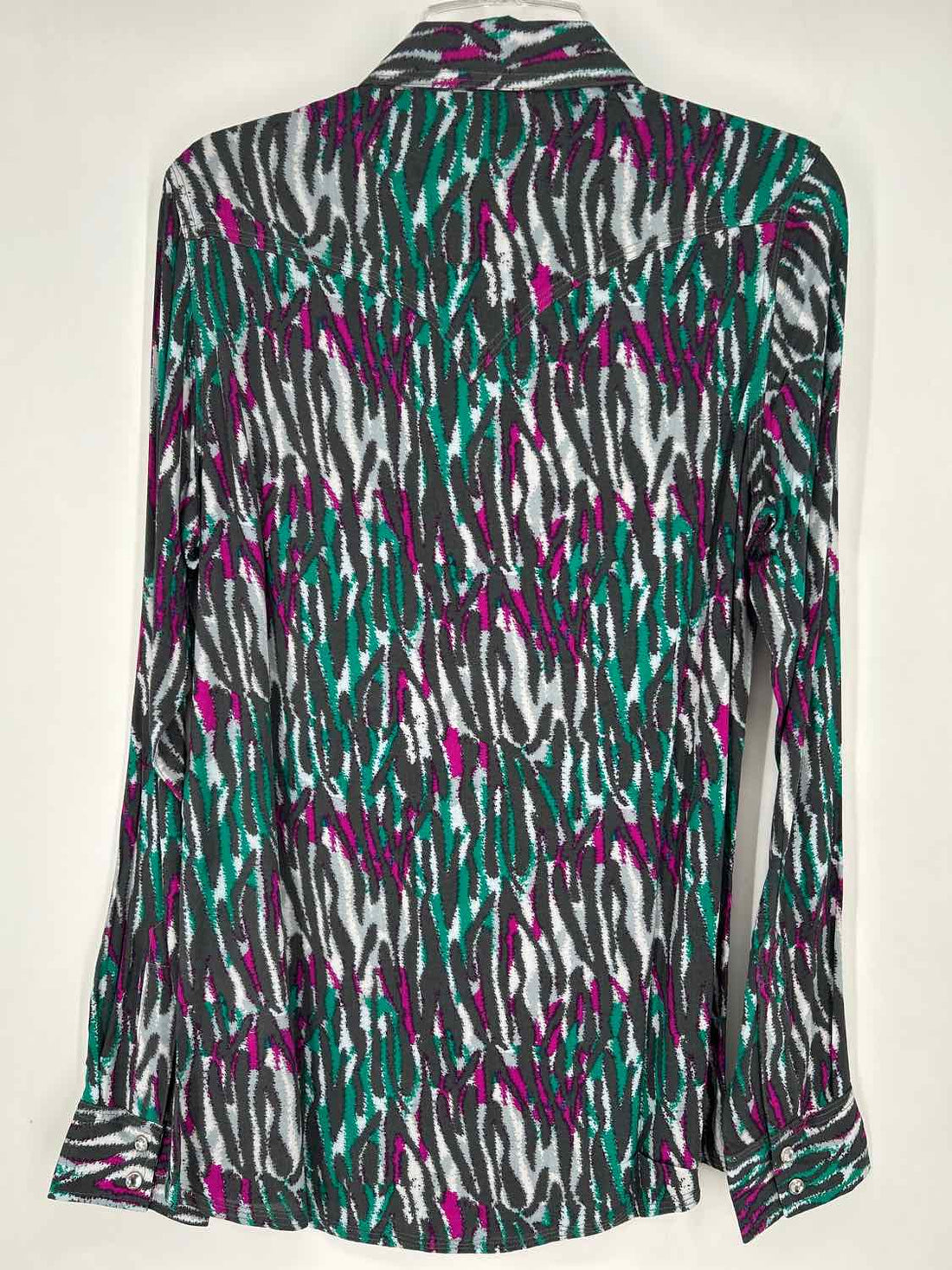 Wrangler Size M Gray & purple print NWT Long Sleeve