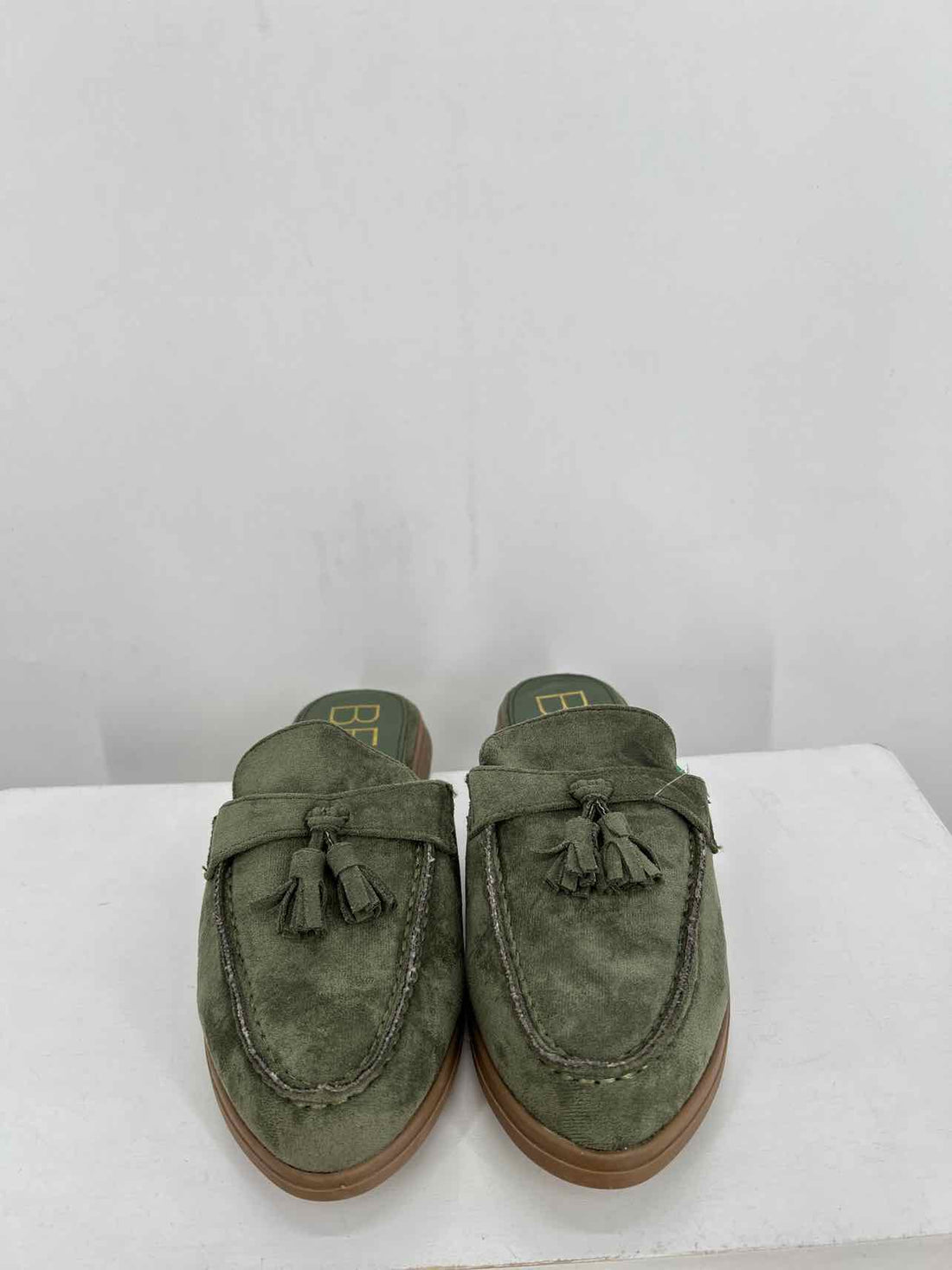 Beach by Matisse Women Size 9 Olive Mules