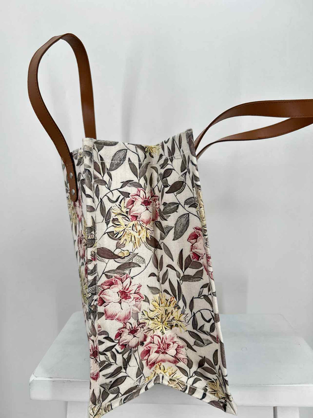No Brand Name Floral Cotton New Tote