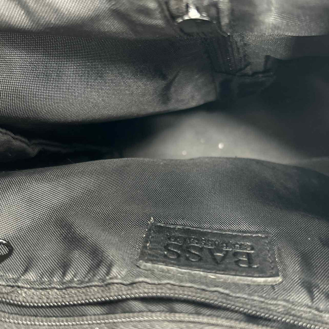 GH Bass Black Leather Pre Owned Backpack