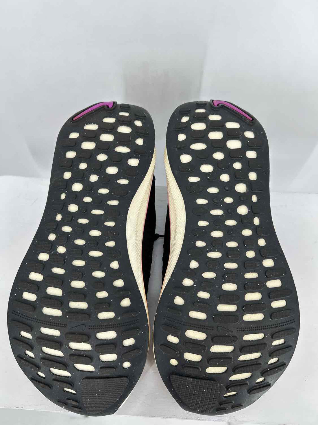 Nike Women Size 7.5 Black Sneakers