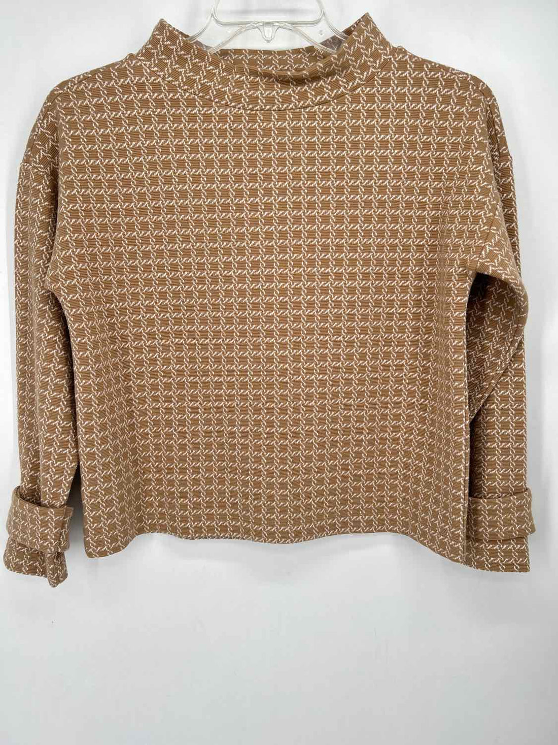 Ann Taylor Size XS Tan & White Sweater