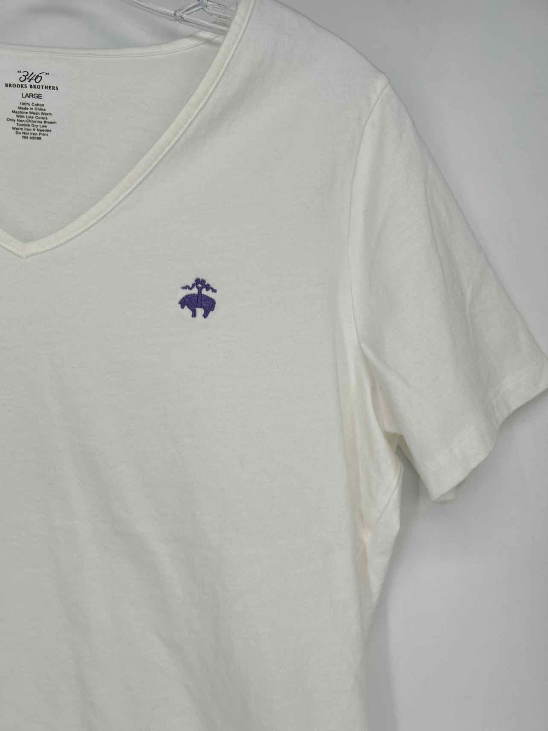 Brooks Brothers Size L White T-shirt