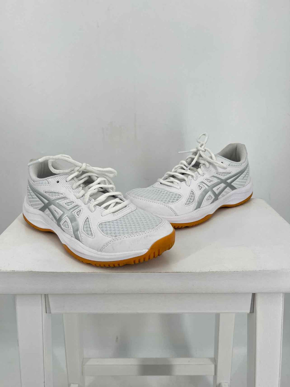 Asics Women Size 7.5 White Sneakers