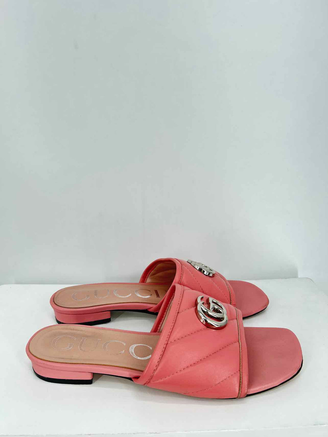 Gucci Women Size 39 Pink Excellent Condition Genuine Leather LUXURY