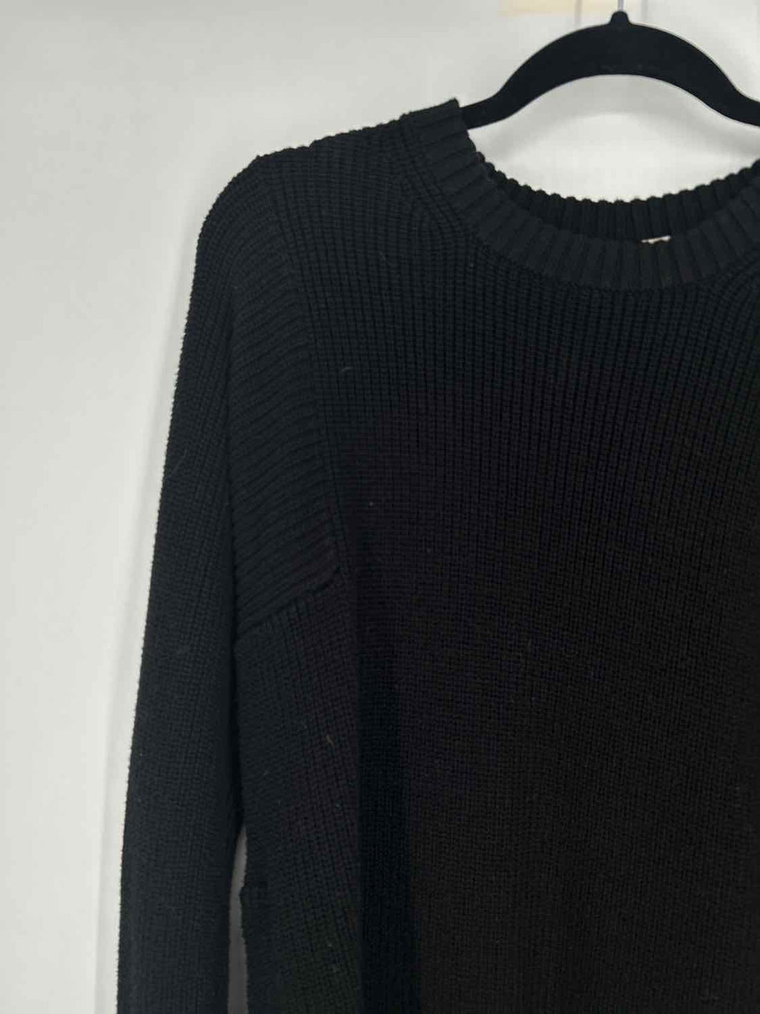Athleta Size S Black Sweater