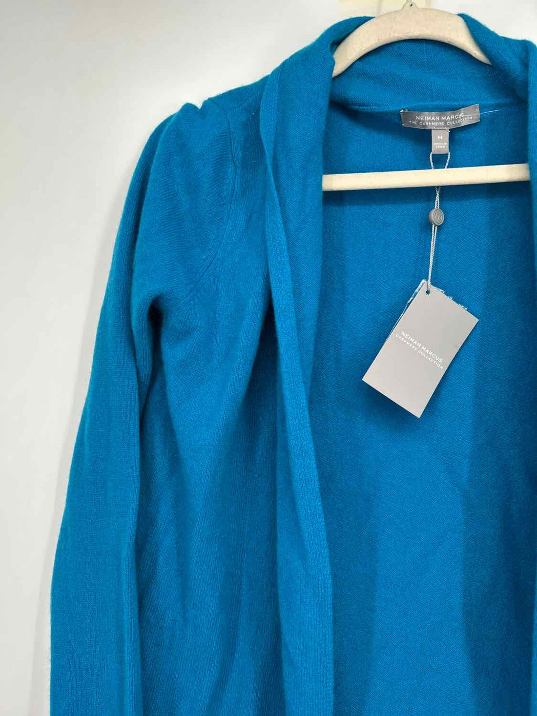 Neiman Marcus Size M Bright Blue Cashmere NWT Cardigan