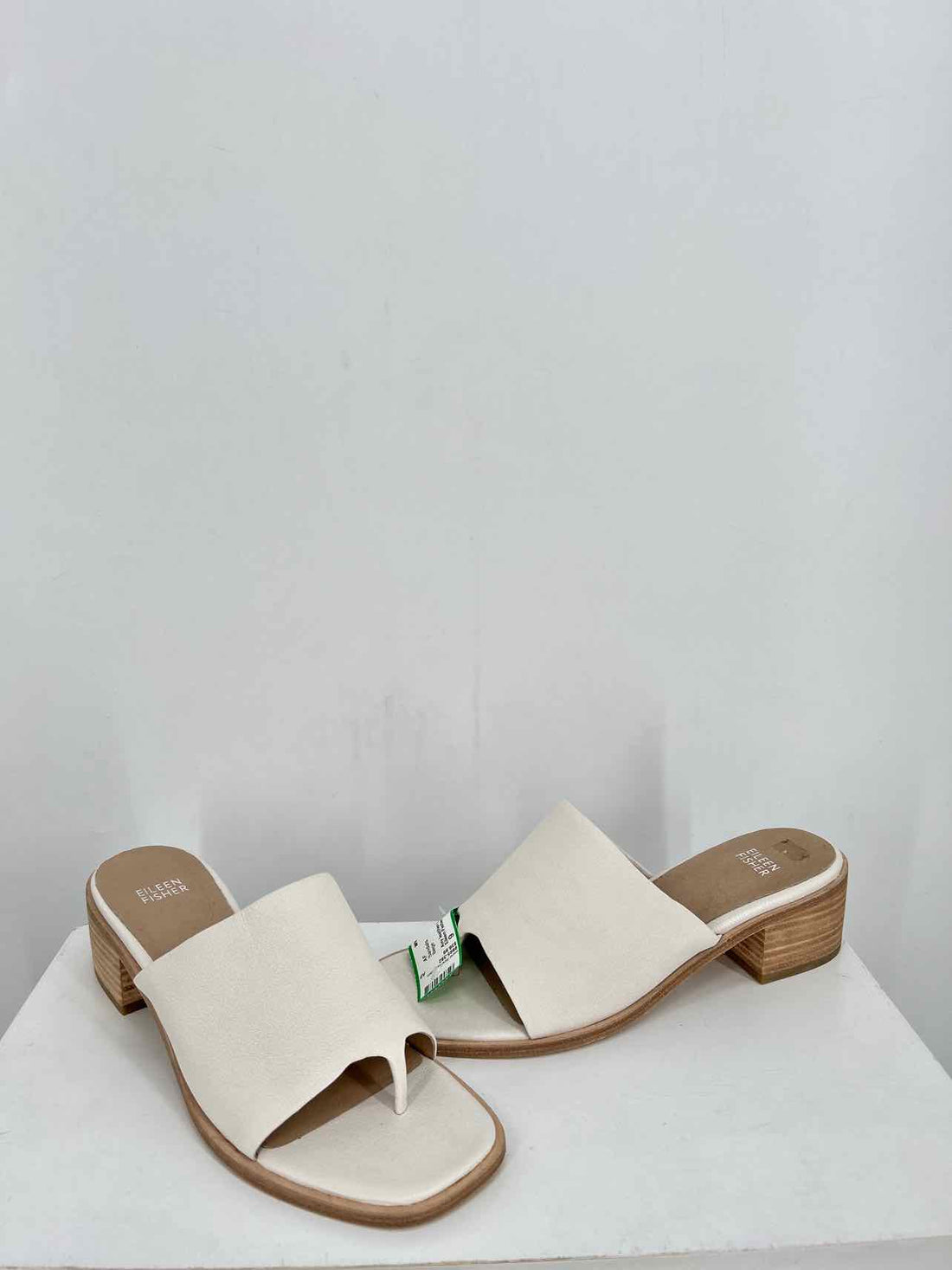Eileen Fisher Women Size 9 Beige Sandals