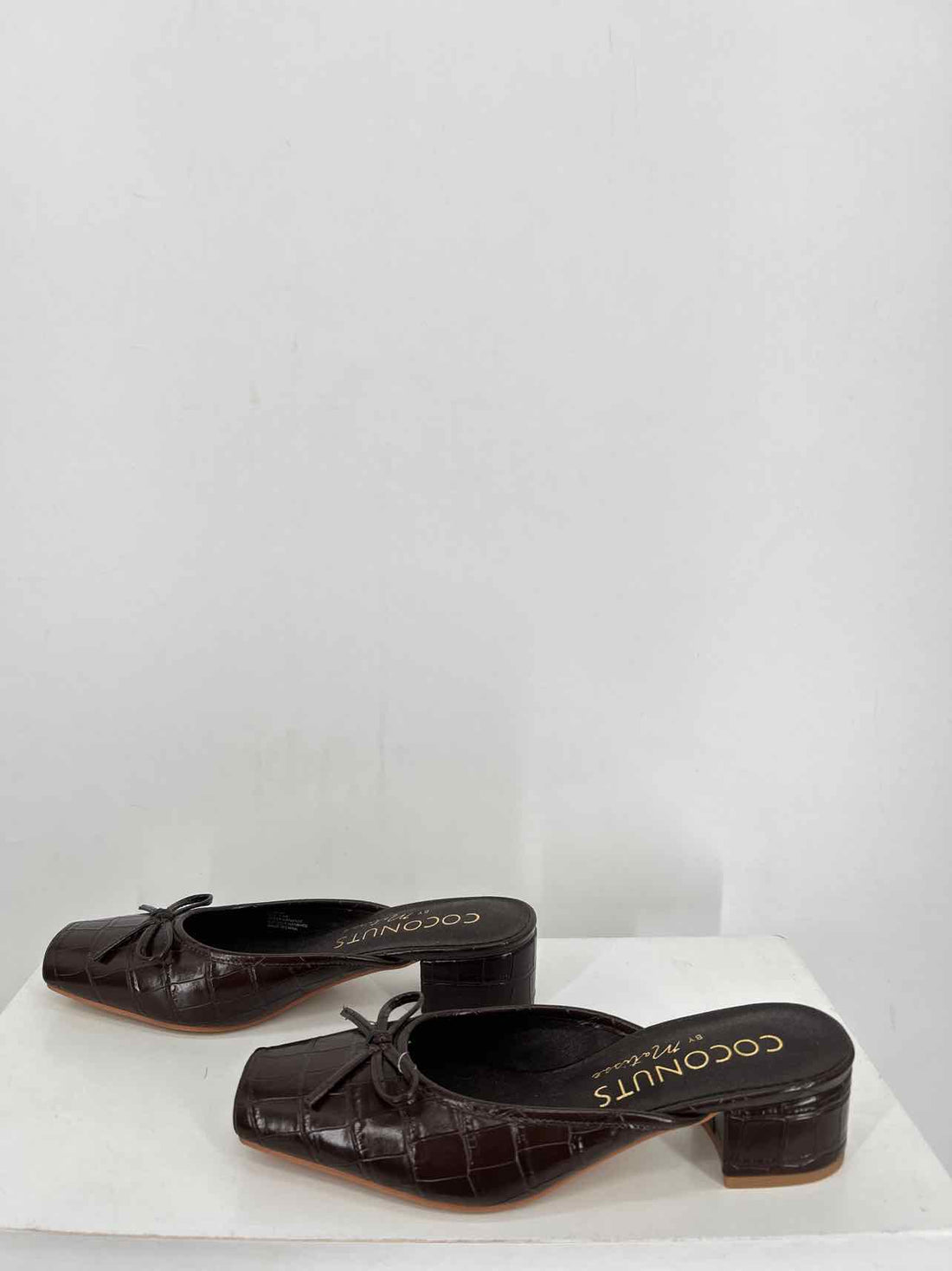 Coconuts By Matisse Women Size 7.5 Dark Brown Like New Mules