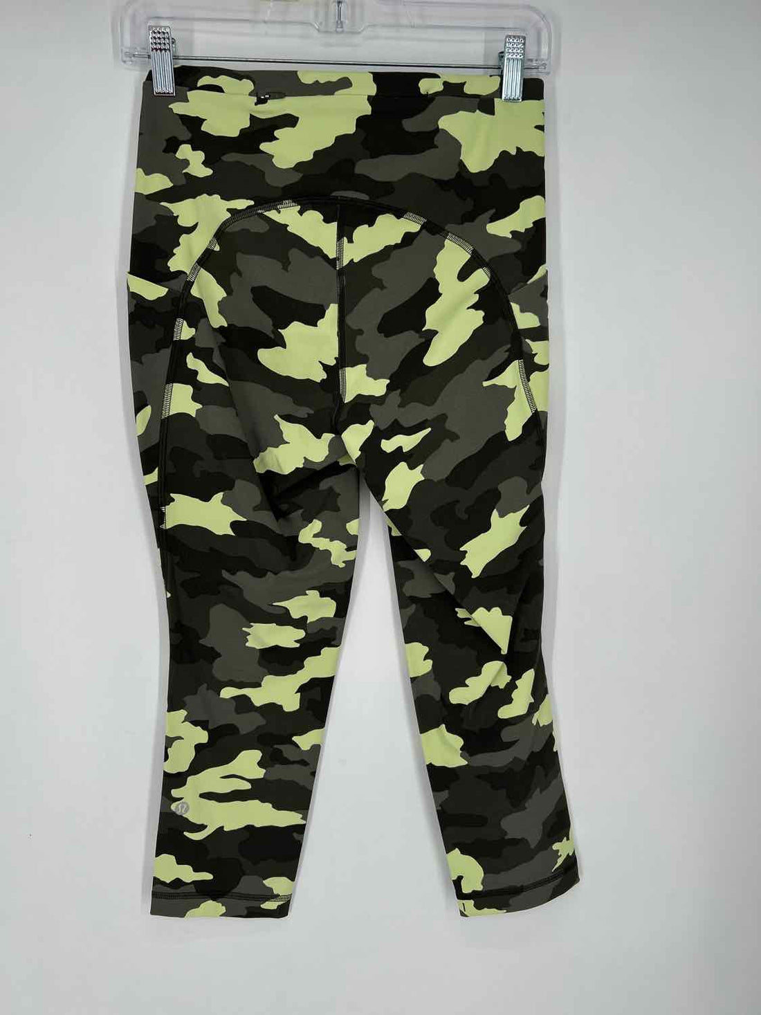 Lululemon Size 6 Camo Active Leggings