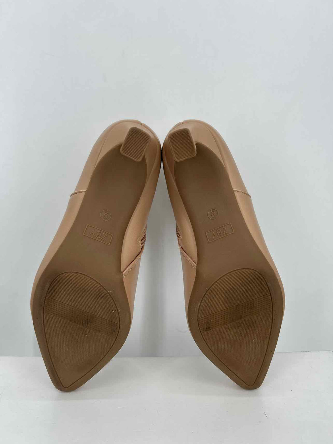 Coutgo Women Size 9 Beige Ankle Boot