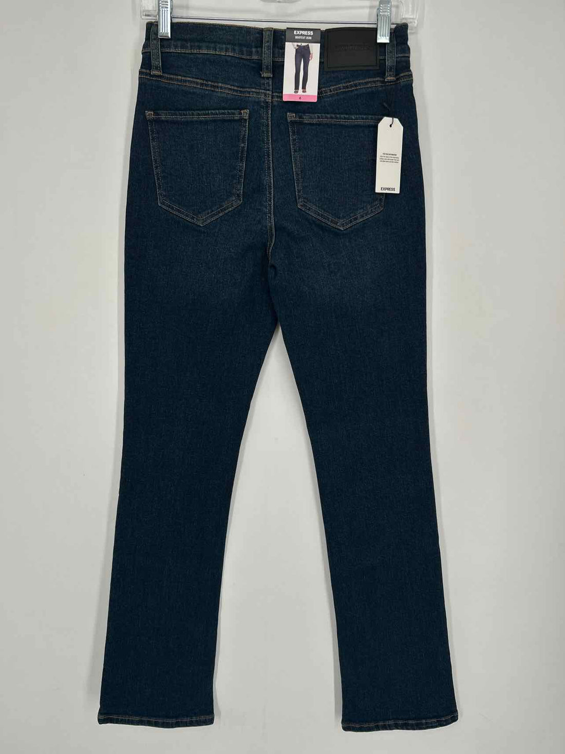 Express Size 6 Dark Wash NWT Jeans