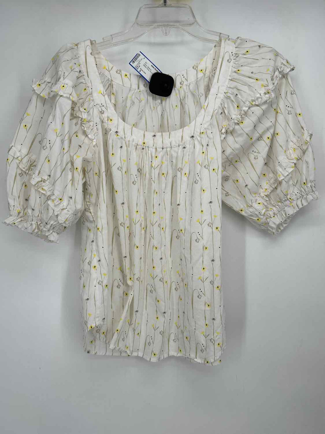 Anna Cate Size S White Floral Short Sleeve