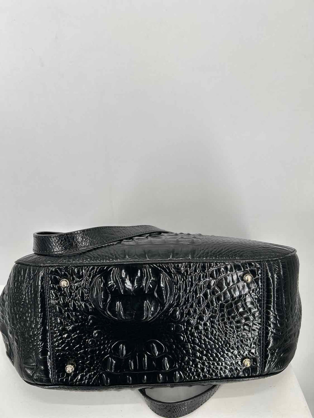 Brahmin Black Genuine Leather Pre Owned Tote