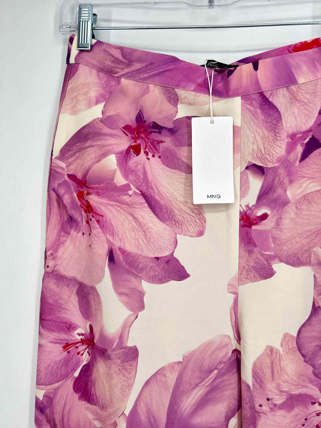 MNG Size M White & Purple Floral NWT Pants
