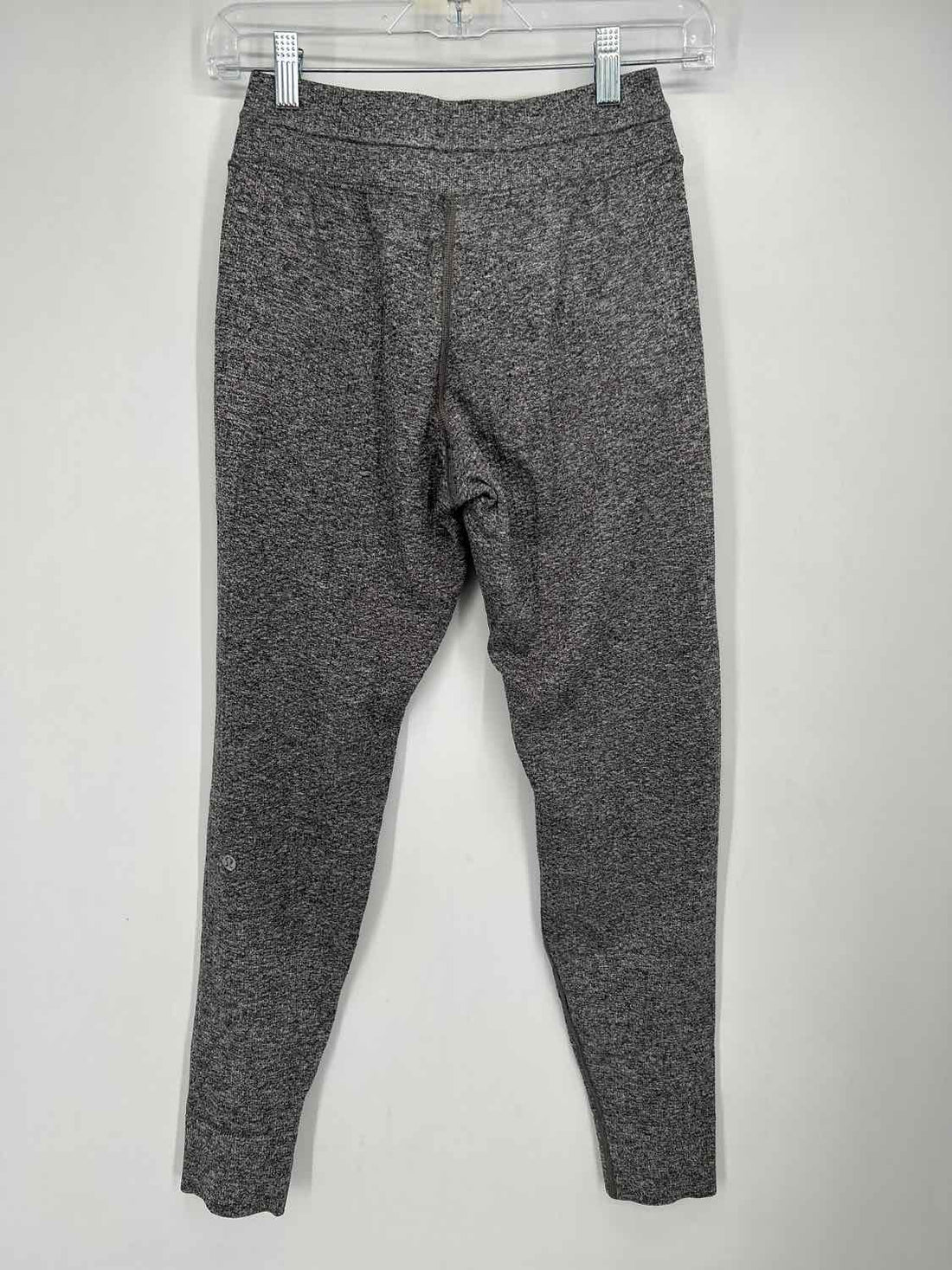 Lululemon Size 2 Gray Active Pants