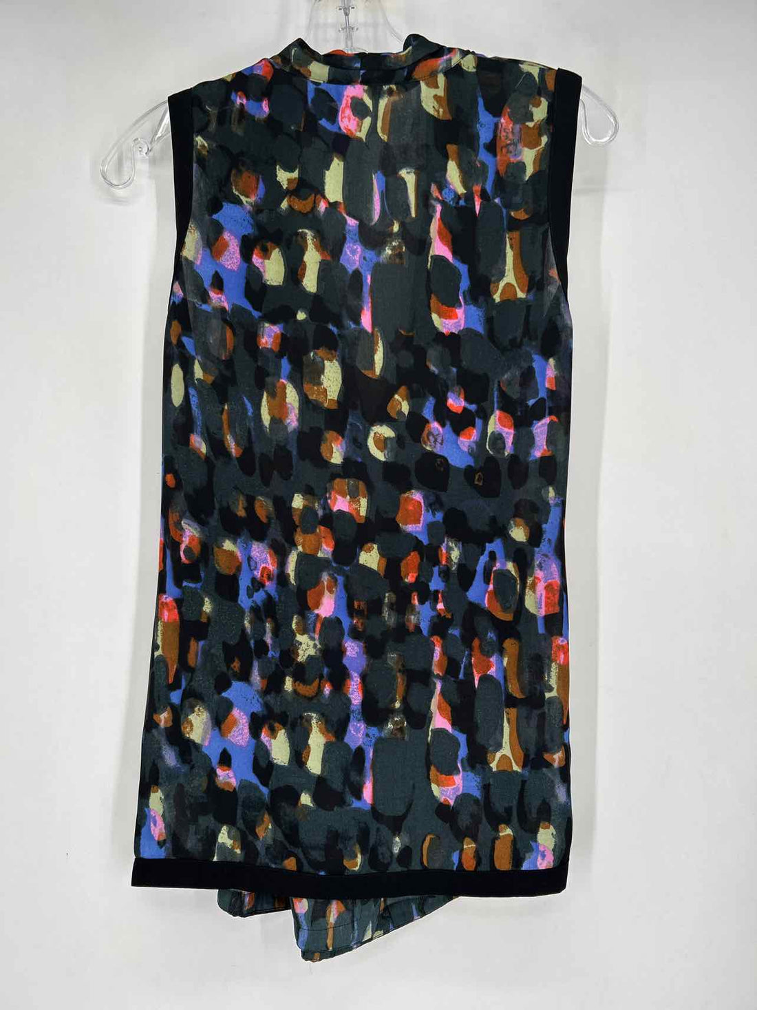 Cabi Size M Dark Gray Print Sleeveless