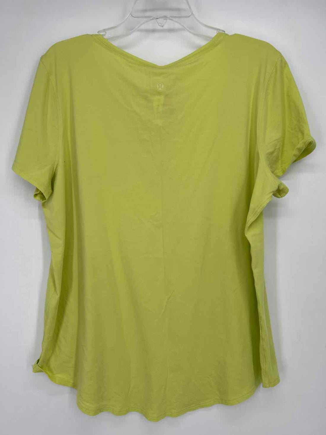 Lululemon Size 16 Yellow Green Short Sleeve Active Tops