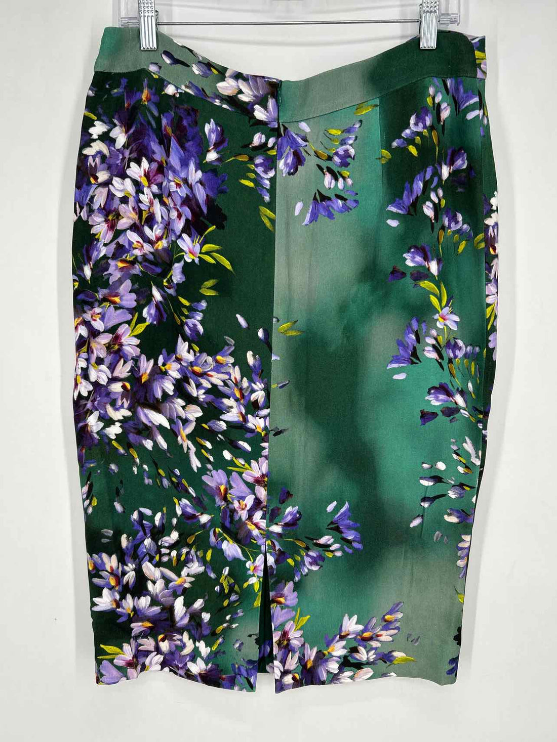 Escada Size 40 Green Floral Skirts