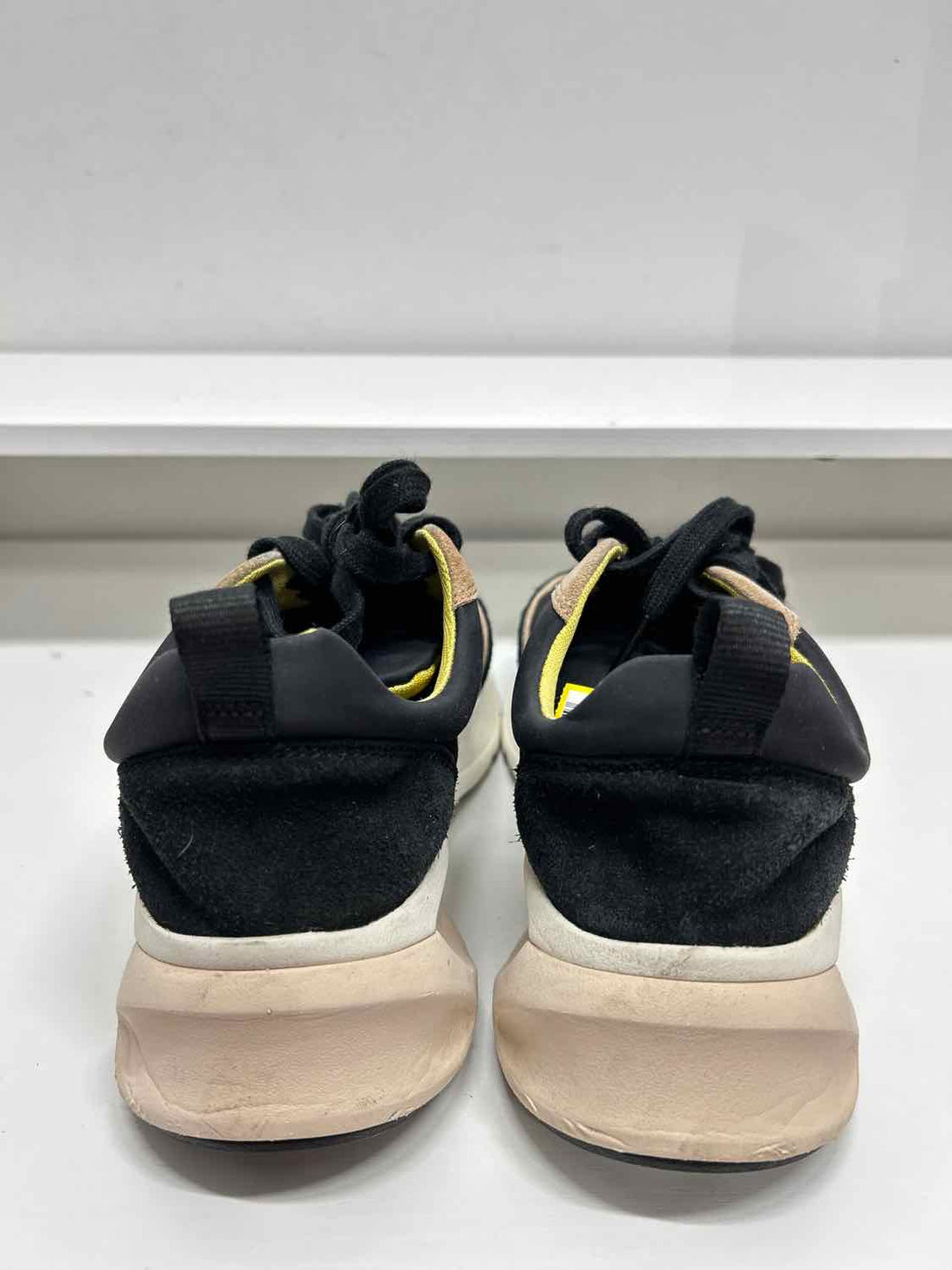 Tory Burch Women Size 8 Black Colorblock Sneakers