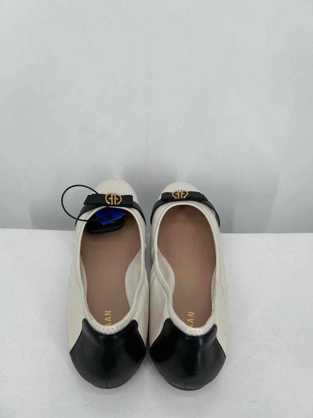 Cole Haan Women Size 8 White Genuine Leather Flats