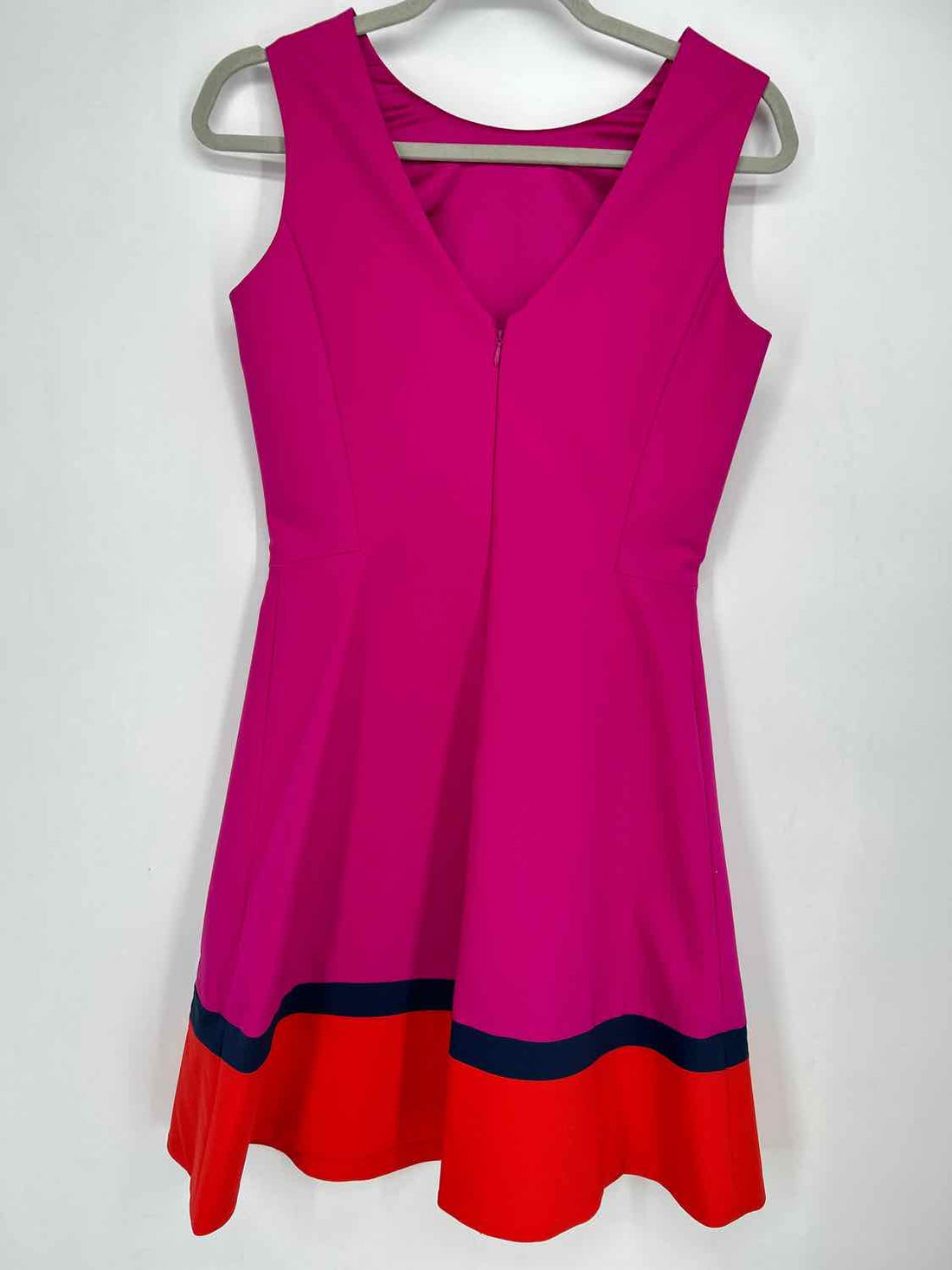 Belle Badgley Mischka Size 4 Fuschia Sleeveless Dress