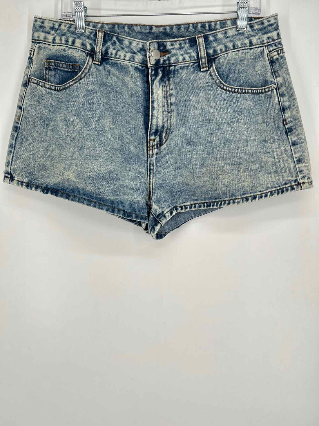 Cider Size XL Acid Wash Denim Shorts