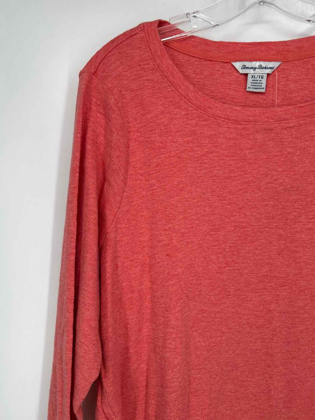 Tommy Bahama Size XL Coral Long Sleeve