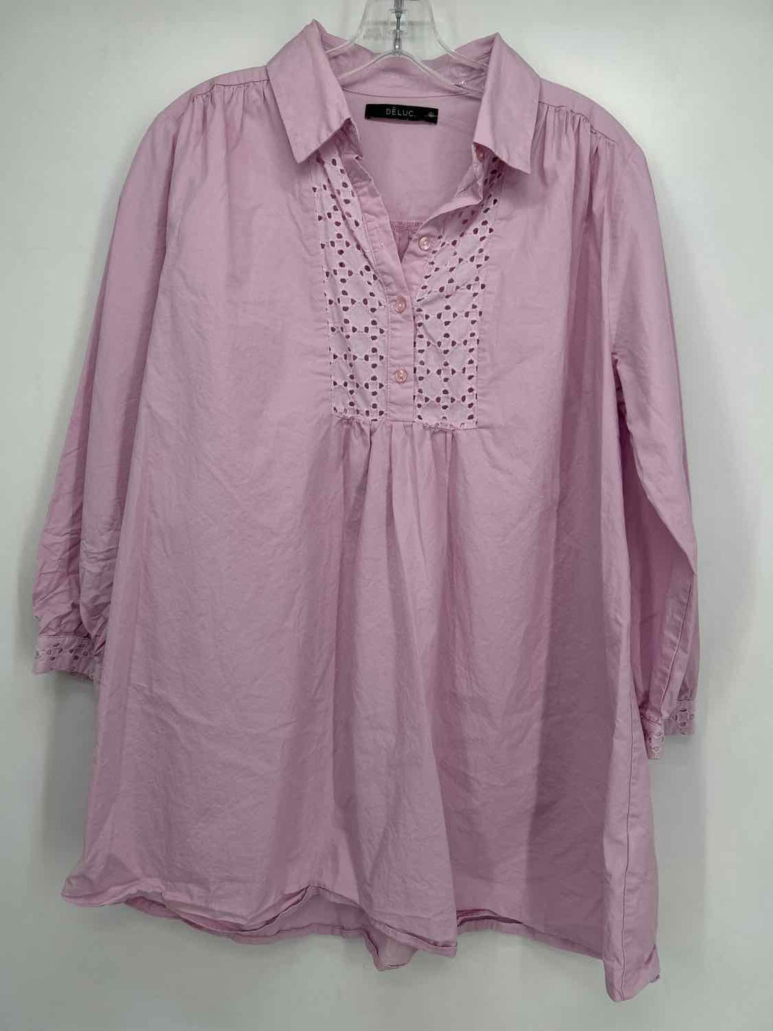 Deluc Size M Light Pink Long Sleeve