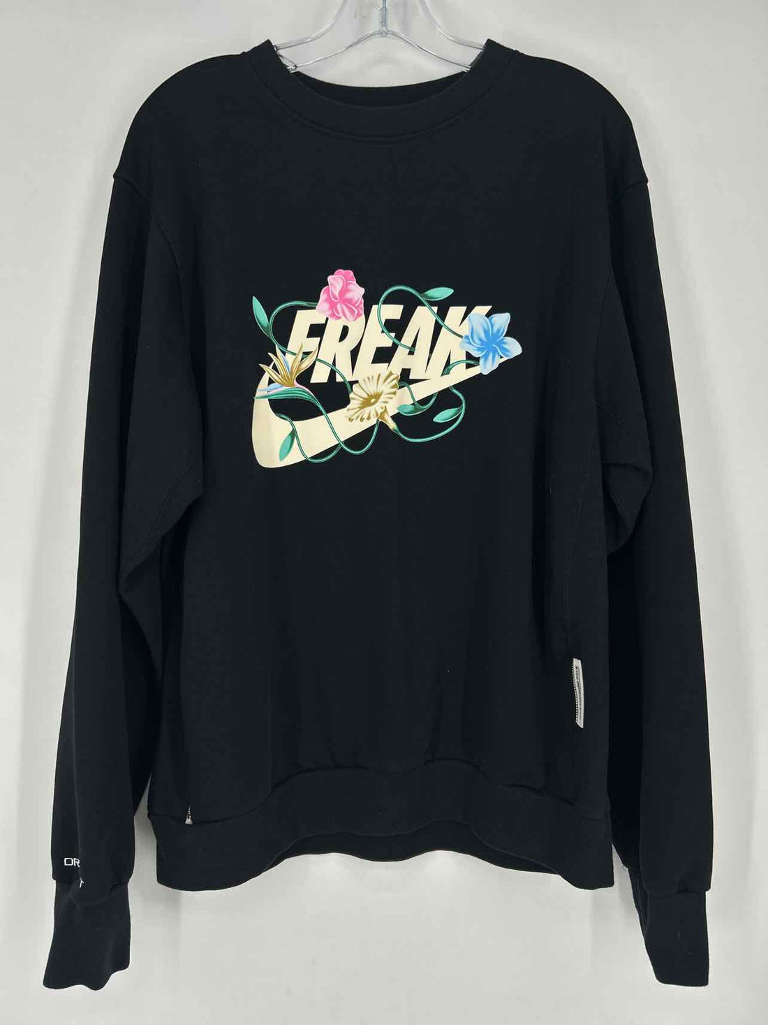 Nike Size M Black Active Sweatshirts
