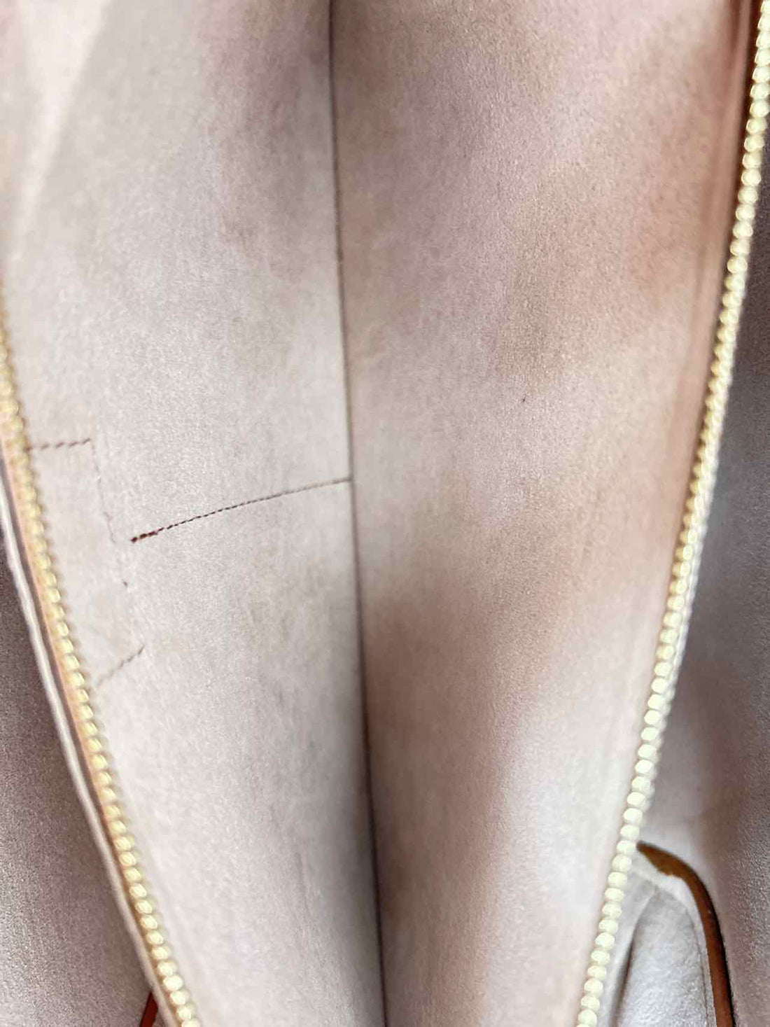 Louis Vuitton Kimono MM Mauve & Monogram Coated Canvas & Leather LUXURY