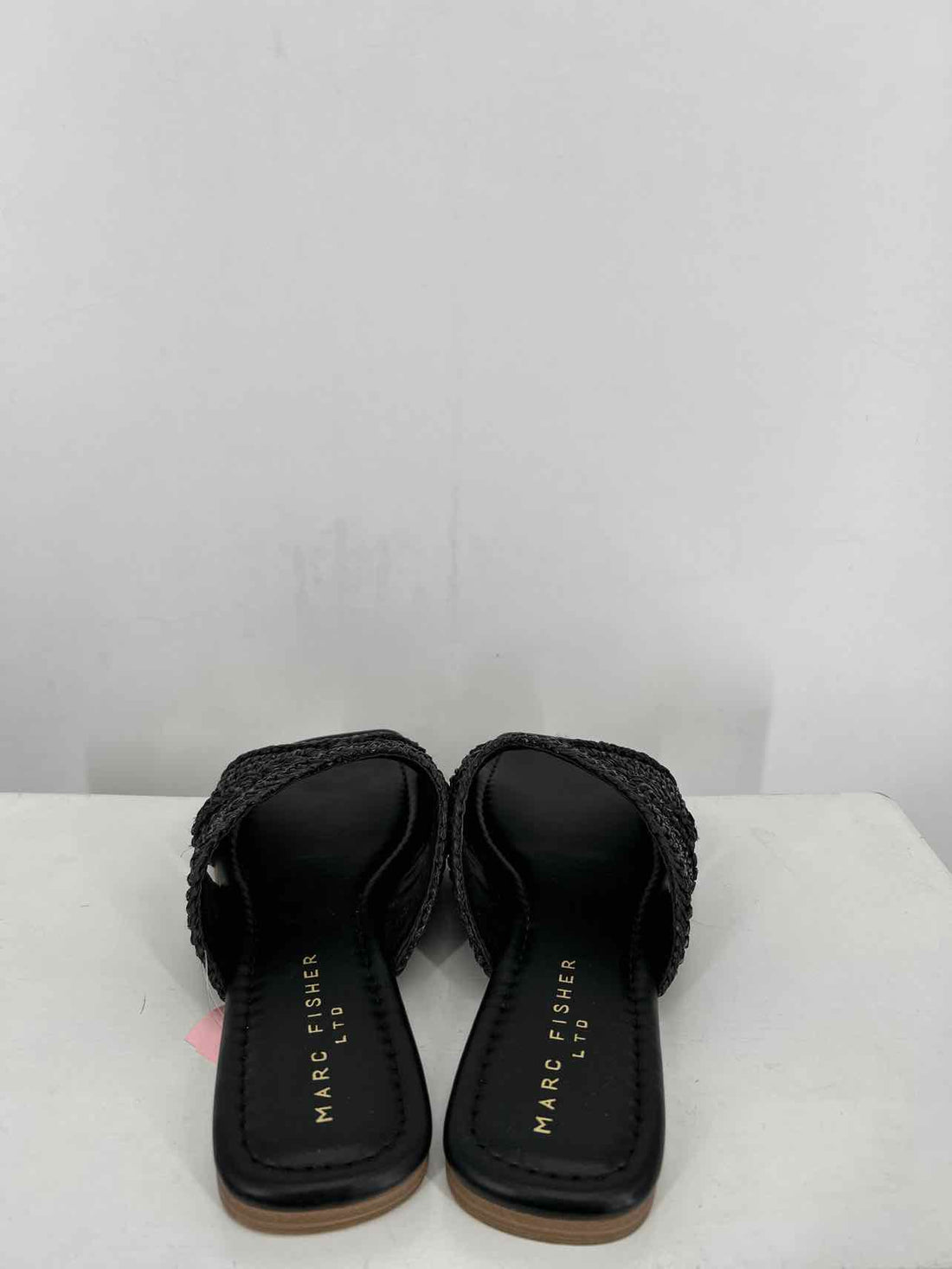 Marc Fisher Women Size 8.5 Black Straw Sandals