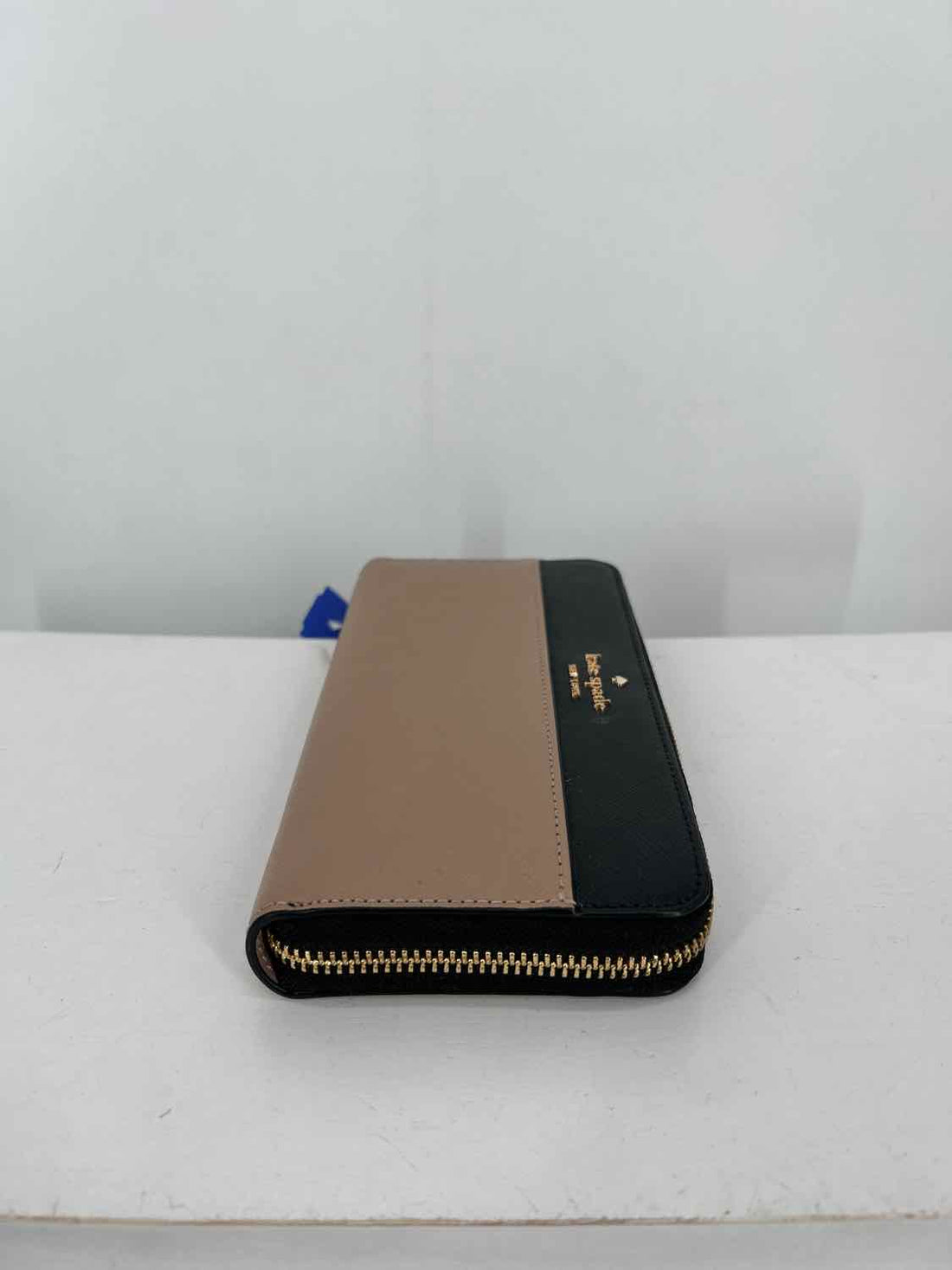 Kate Spade Black & Tan Saffiano Leather Pre Owned Wallet