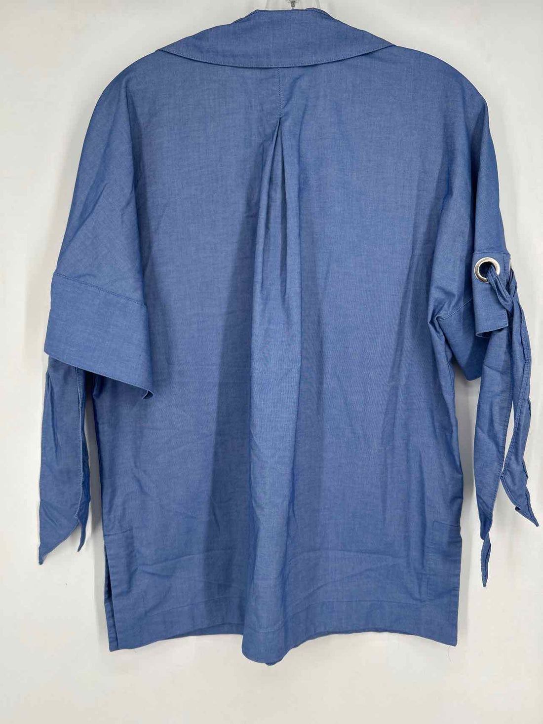 Chicos Size .5 (6) Blue Short Sleeve