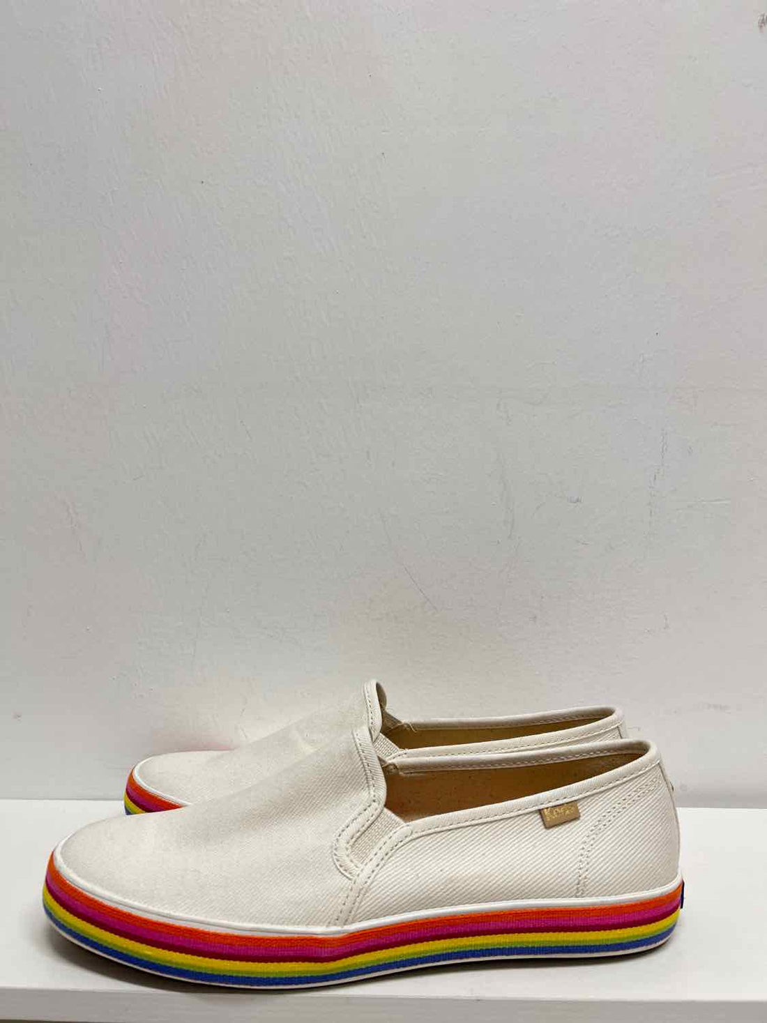Keds Women Size 8.5 Cream Canvas Flats