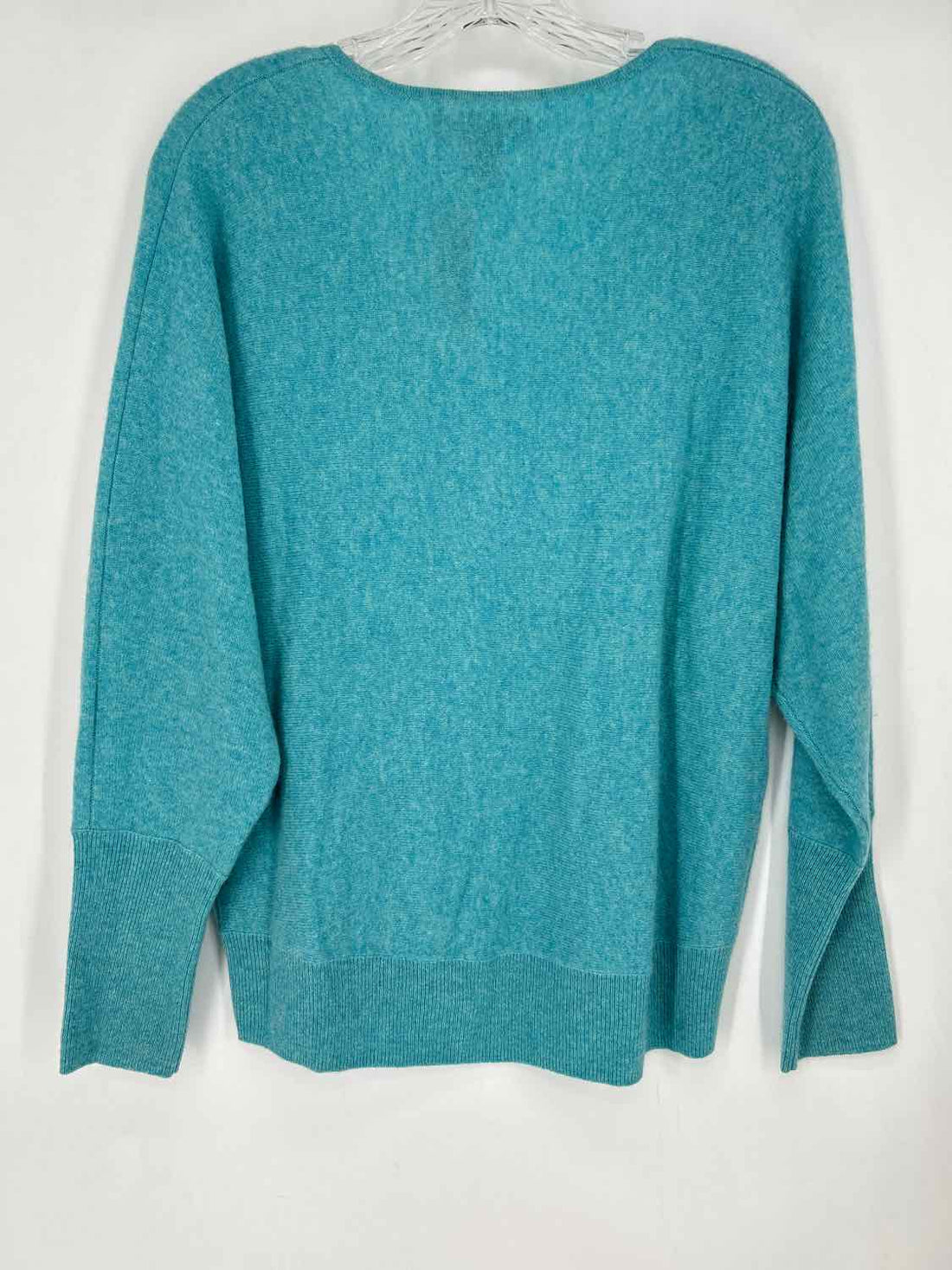Tahari Size L Heathered Blue Cashmere Sweater